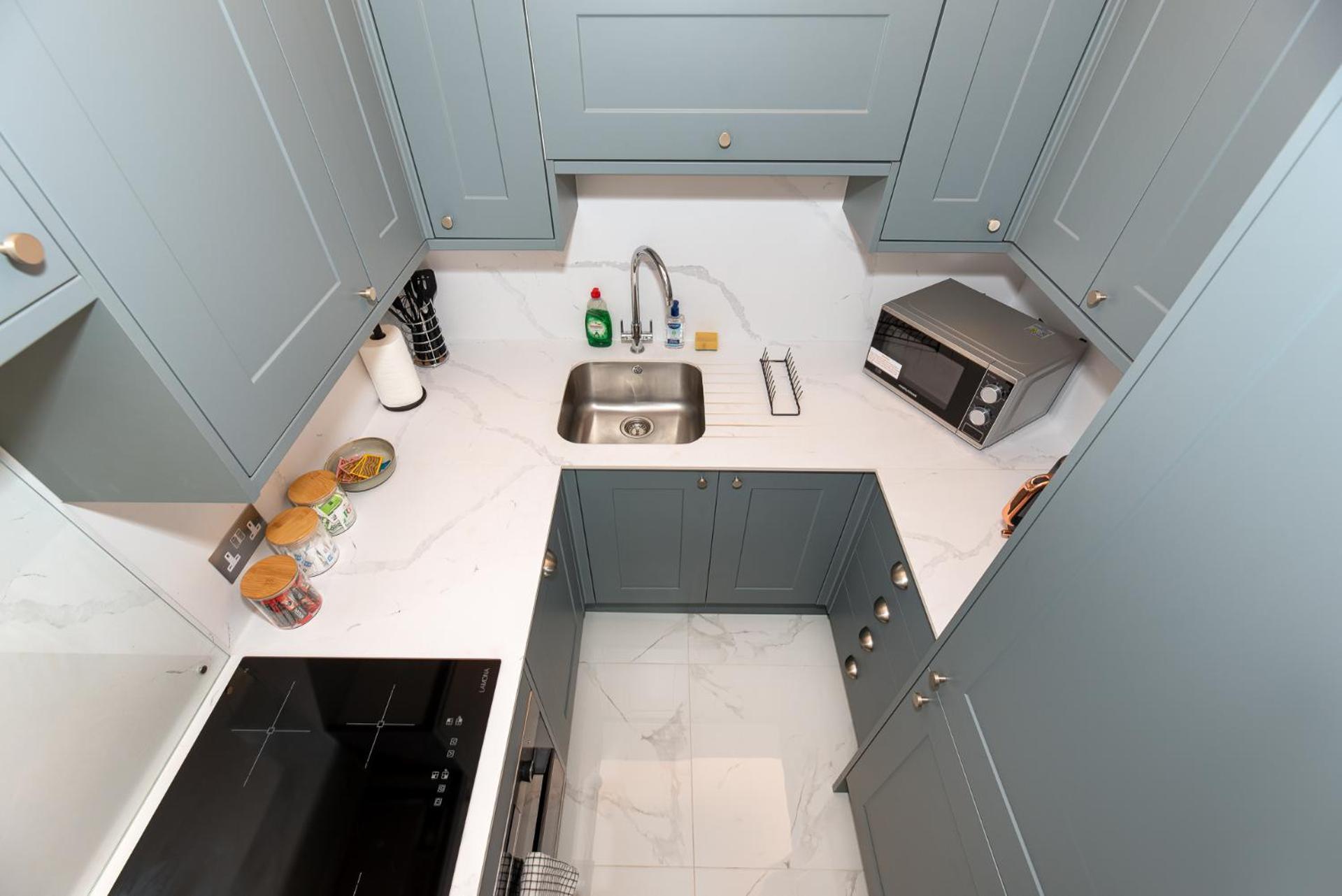 2-Bedroom Victorian Apartment In Kensington Londen Buitenkant foto